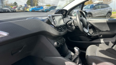 Peugeot 208 1.2 PureTech 82 Signature 5dr [Start Stop] Petrol Hatchback